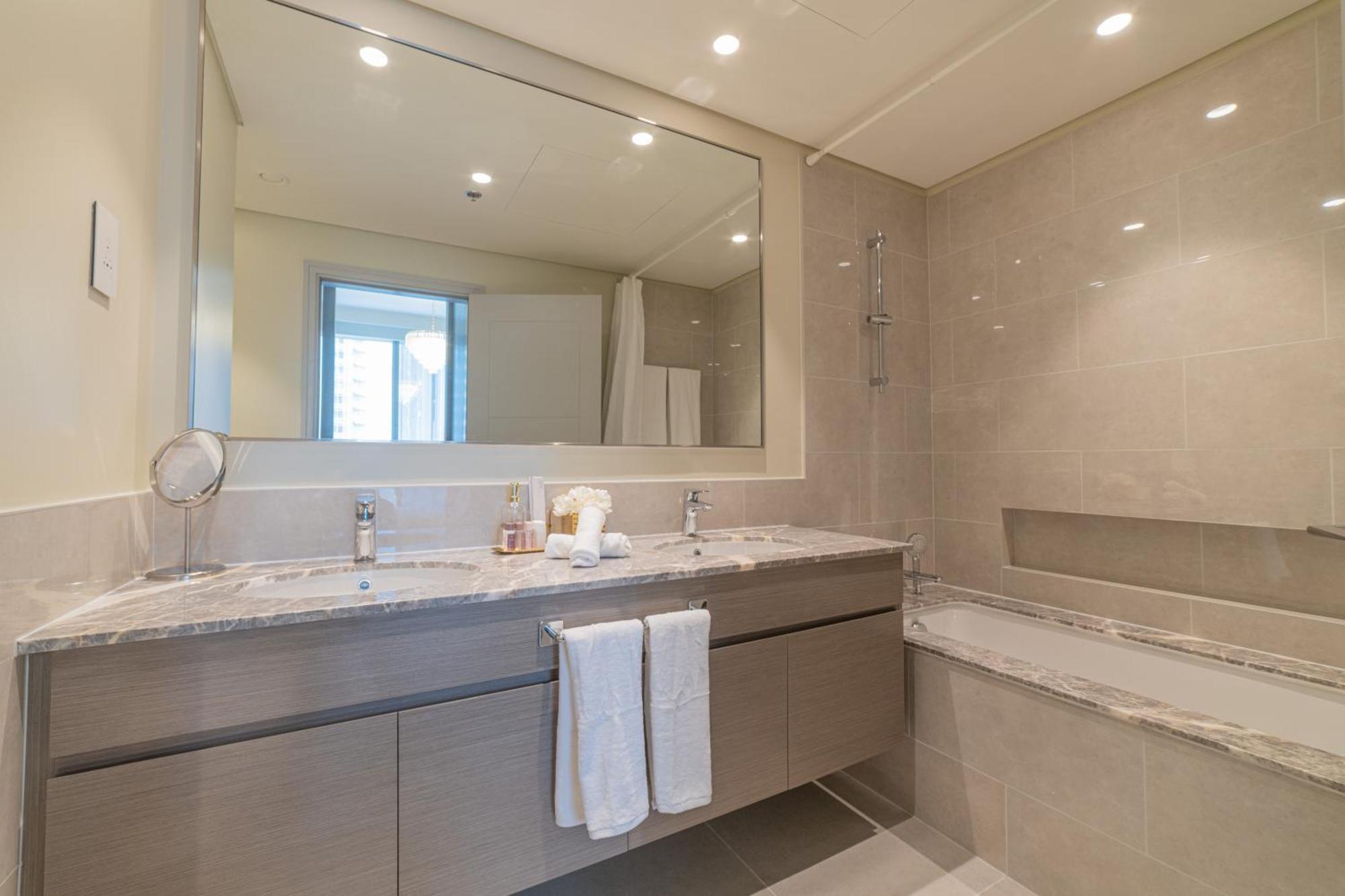 First Class 2Br With Full Dubai Boulevard View 외부 사진